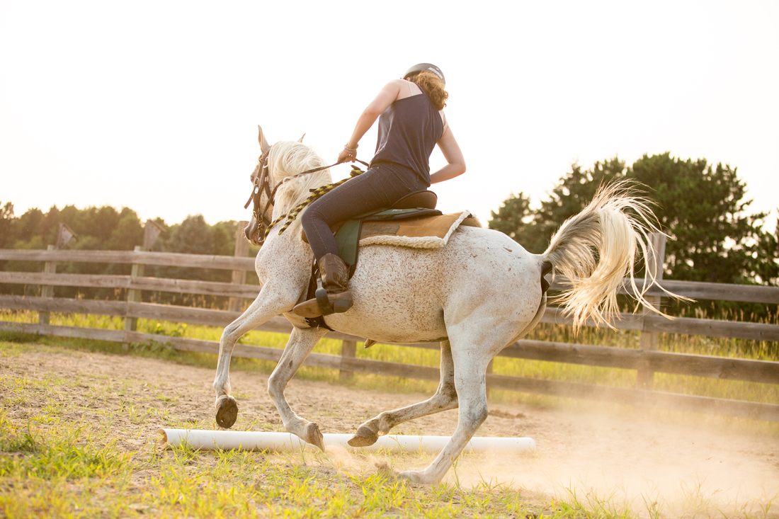 Riding videos. Вумен Хард Ридинг хорсе. Hard horseback riding. Ride hard Horse. Riding Spurs.